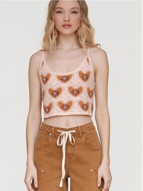 Avec Les Filles CROCHET COTTON BLEND MIXED PATTERN HEART CROP TOP XS/S